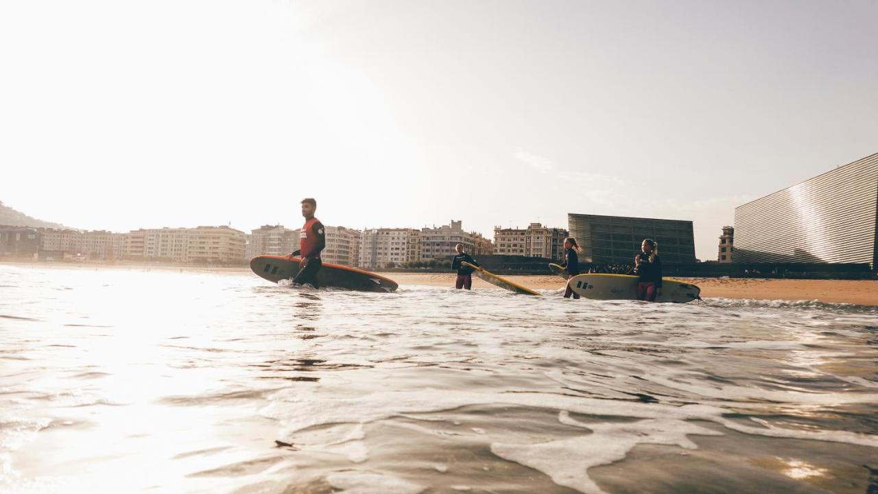 Surfing Etxea - Surf Hostel San Sebastián Esterno foto
