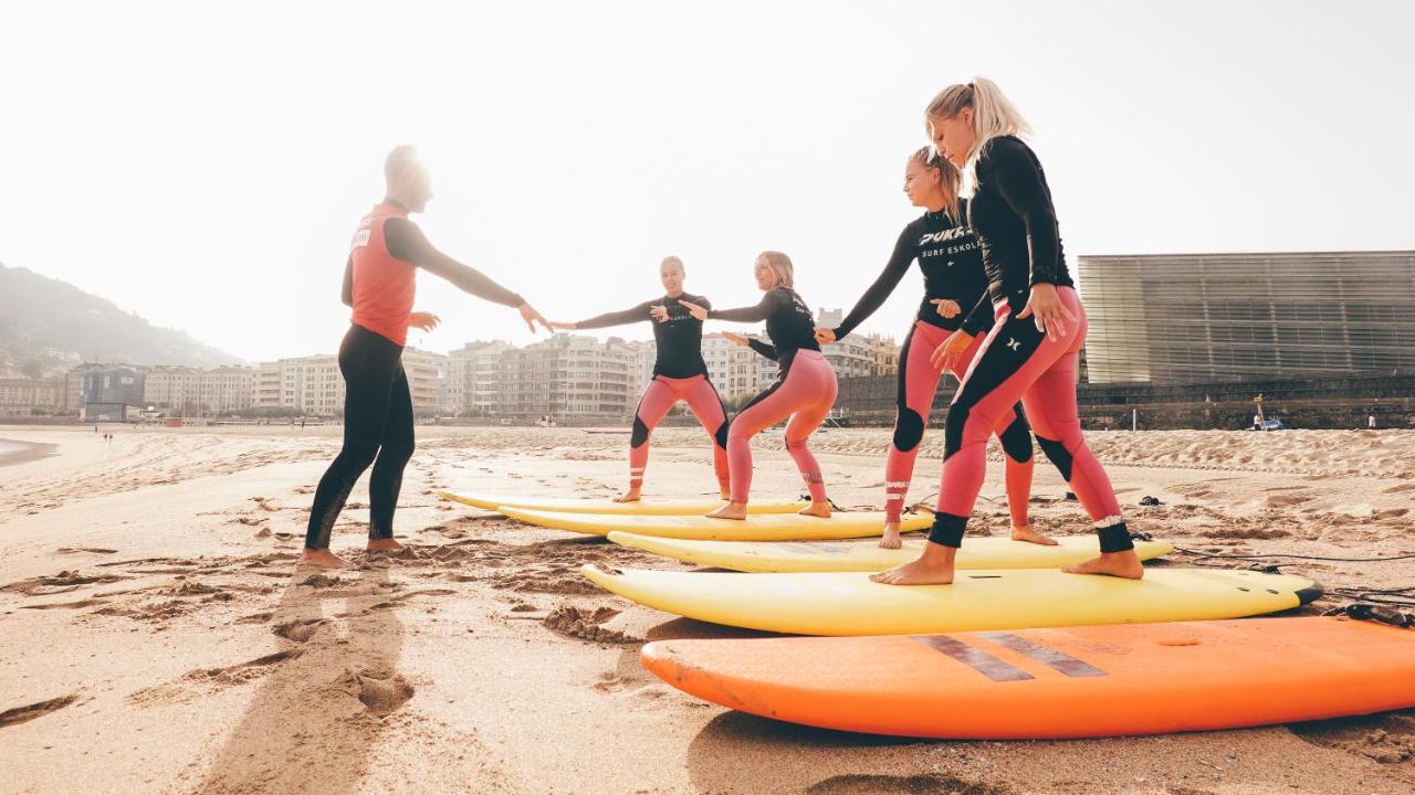 Surfing Etxea - Surf Hostel San Sebastián Esterno foto