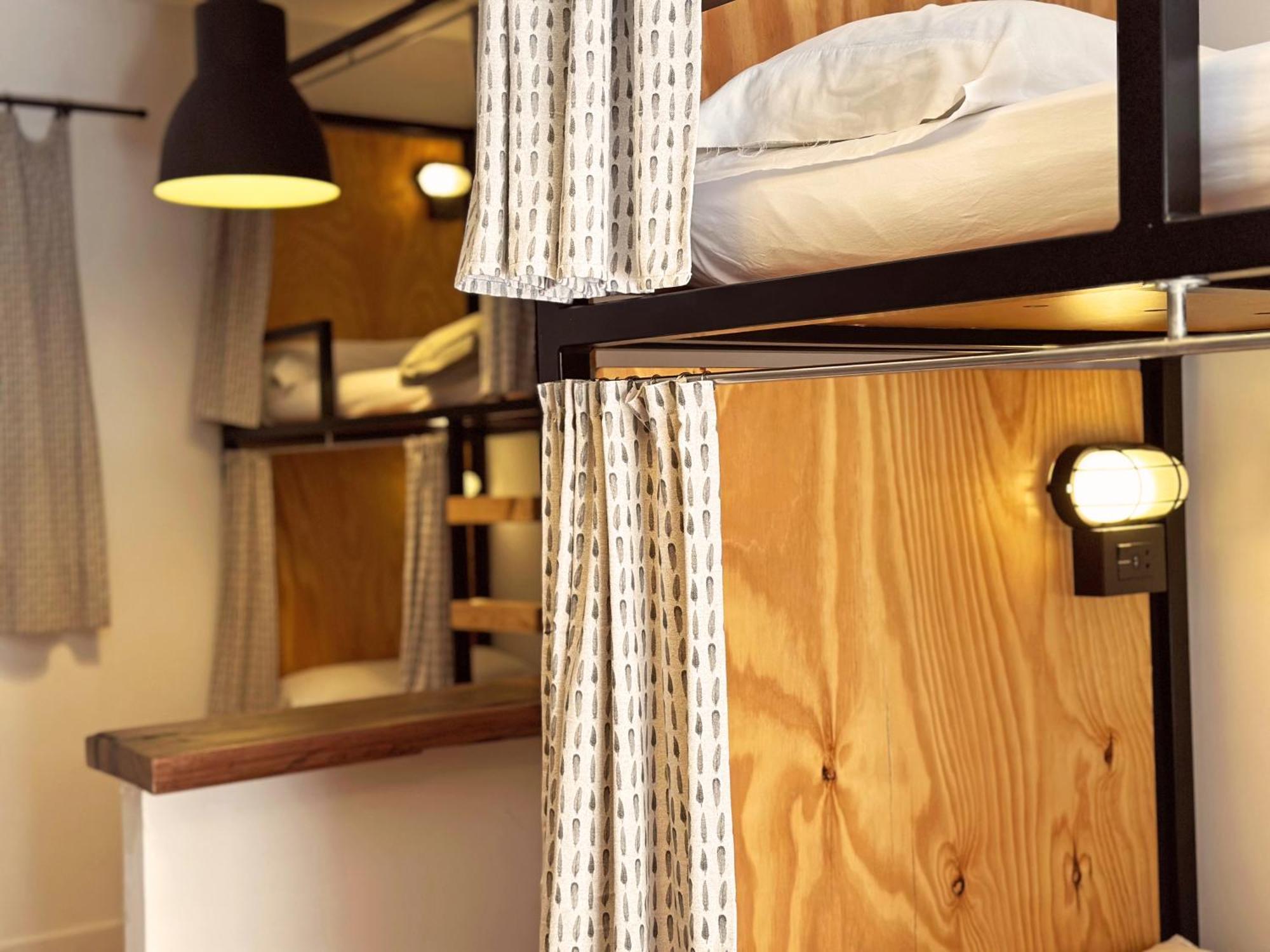 Surfing Etxea - Surf Hostel San Sebastián Esterno foto